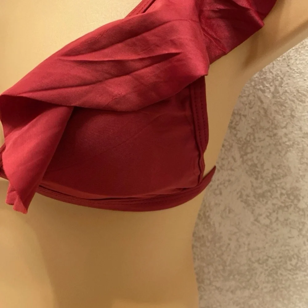 SHEIN Ruffled Dark Red Bikini Top